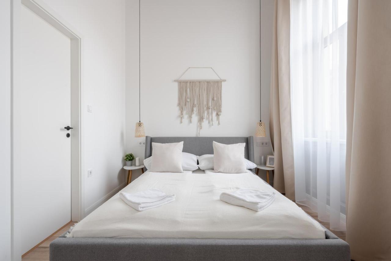A62 - Akacfa Street Central Residence - Best Location By Bqa Budapesta Exterior foto