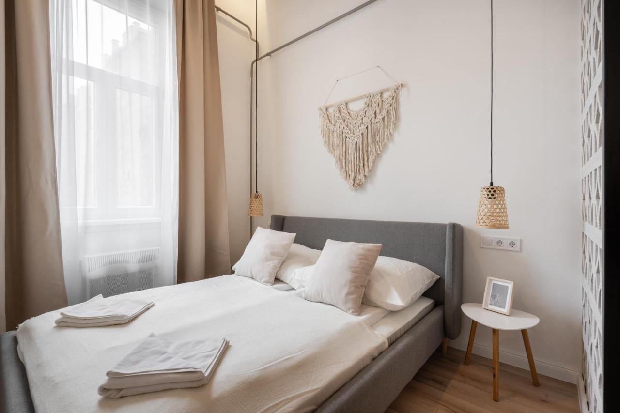 A62 - Akacfa Street Central Residence - Best Location By Bqa Budapesta Exterior foto